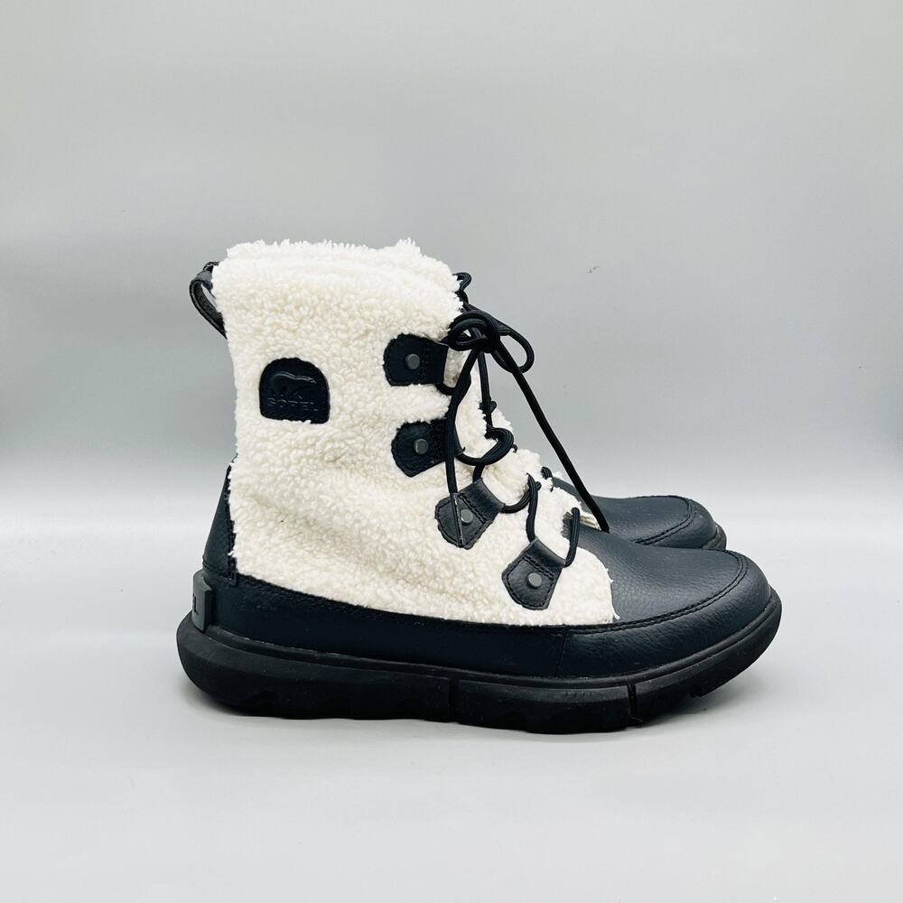 Sorel Boots Women 10 White Faux Fur Shearling Explorer II Joan Cozy Winter Shoes
